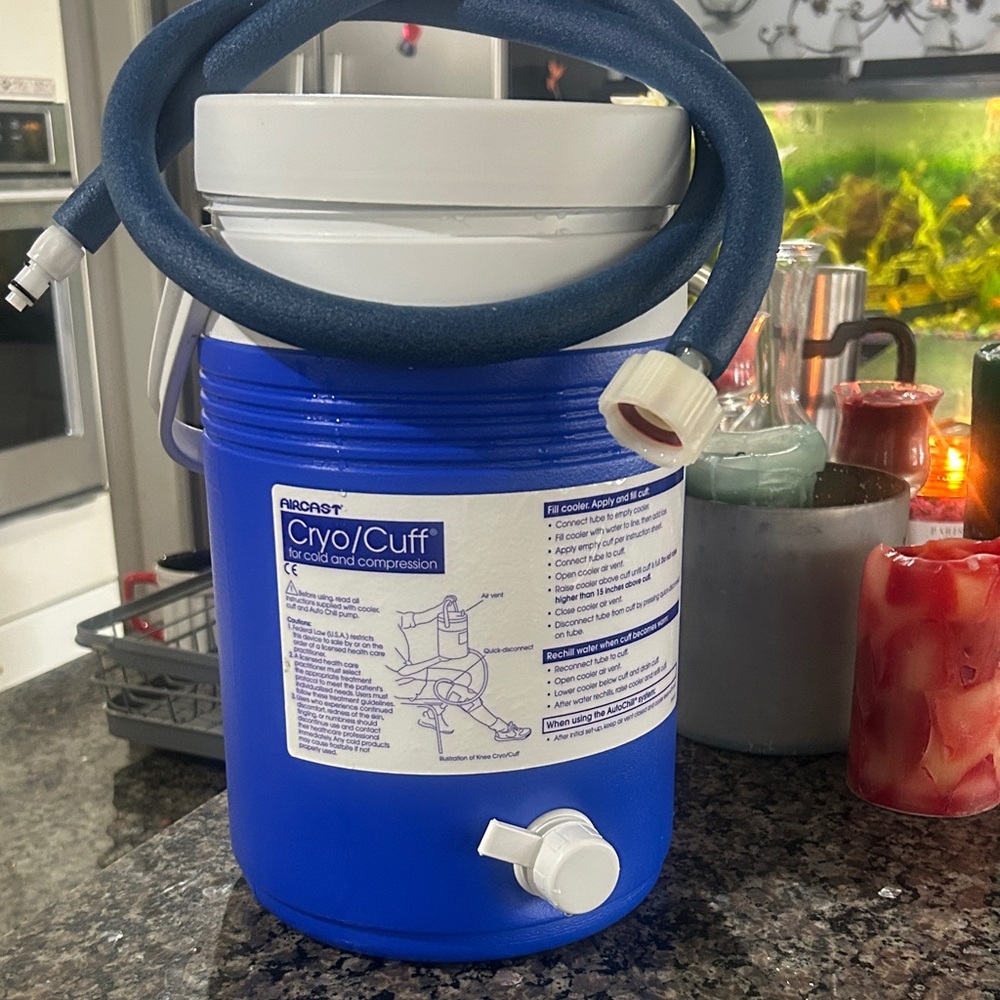 Blue Cryo Cuff Cooler